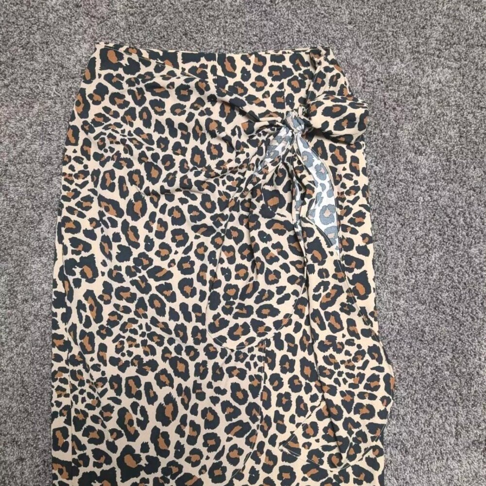 Women's Worthington Business Casual Dress Skirt Animal Print Size 8 EUC!!